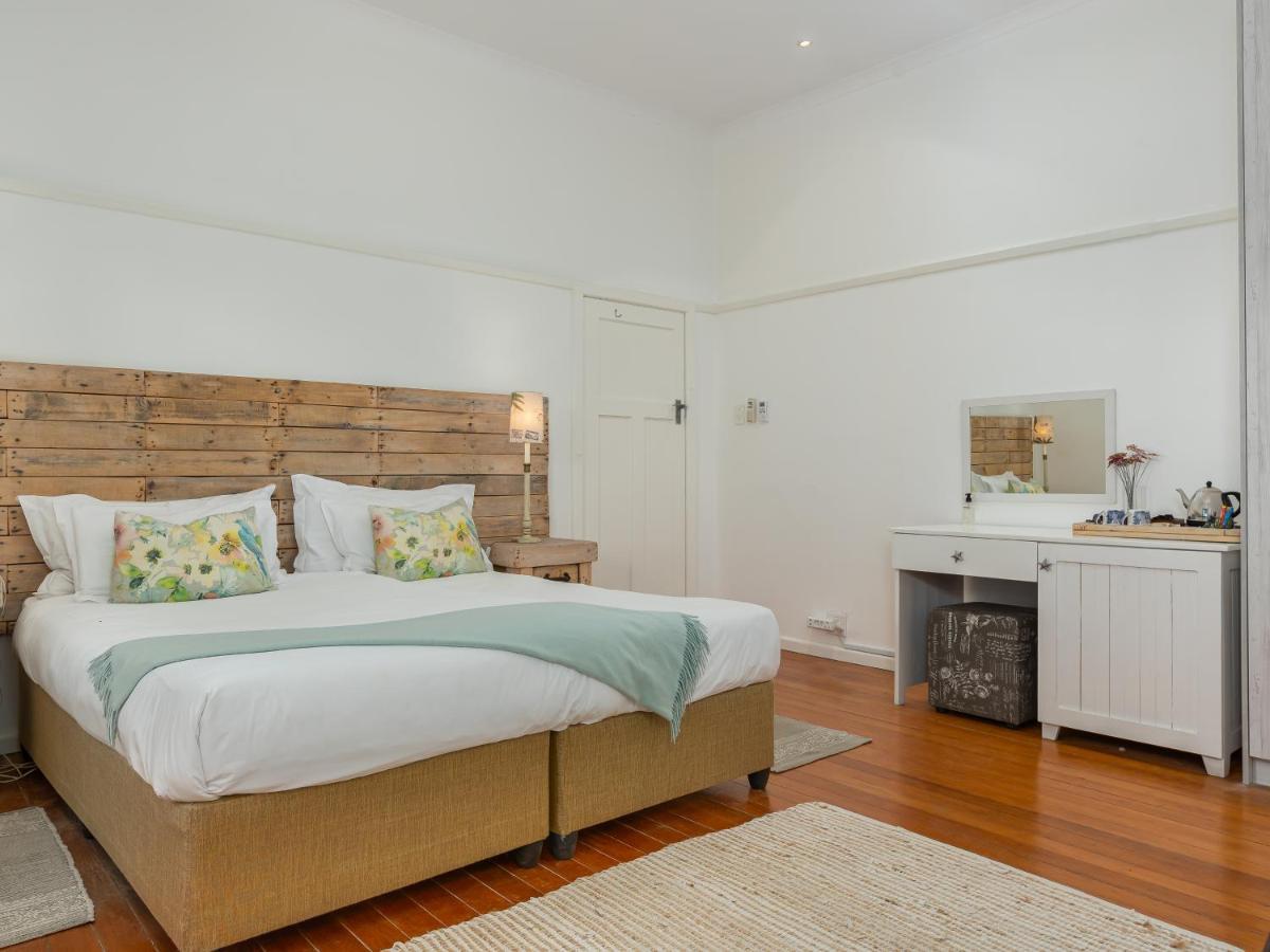 Abbotts Hill Hotel Malmesbury Exterior photo